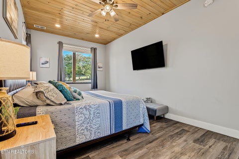 Tiny photo for 810 Blue Herring Way, Sevierville, TN 37876 (MLS # 1359673)