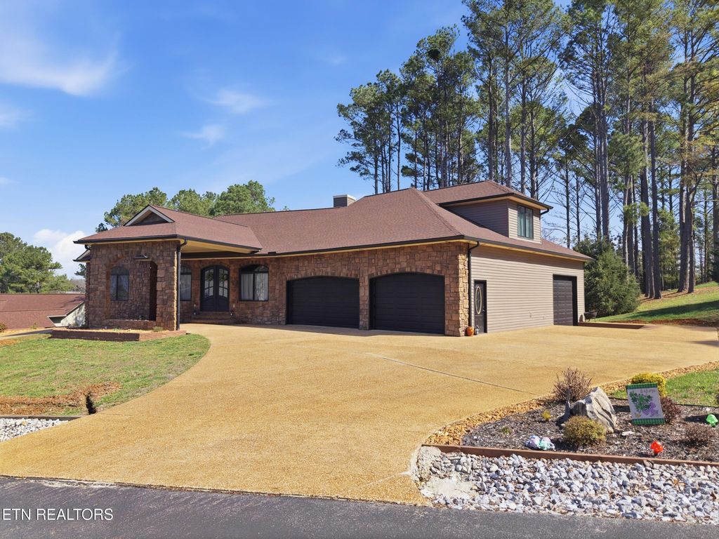 Photo of 301 Inagehi Lane, Loudon, TN 37774 (MLS # 1332687)