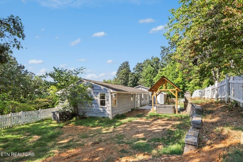 Tiny photo for 5603 S Briscoe Circle, Knoxville, TN 37912 (MLS # 1354672)