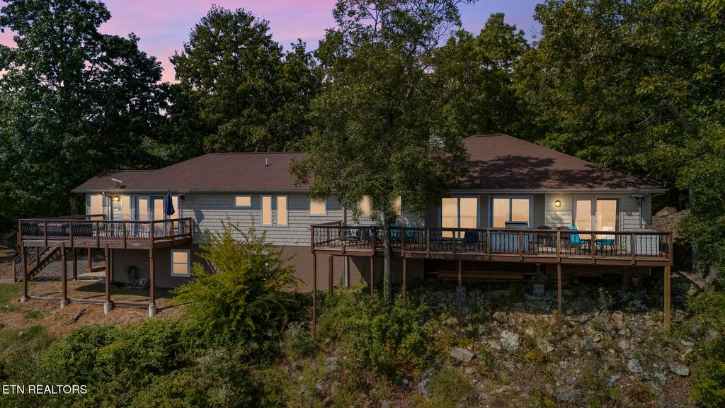 Photo of 2787 E End Rd, Sevierville, TN 37876 (MLS # 1316769)