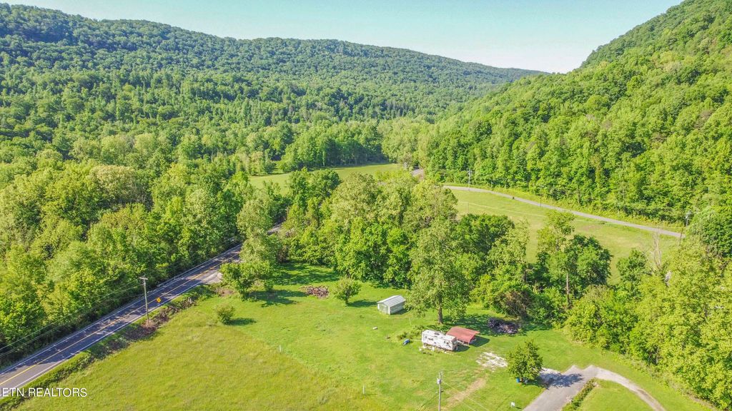 Photo of 135 Frost Bottom Church Lane, Oliver Springs, TN 37840 (MLS # 1262593)