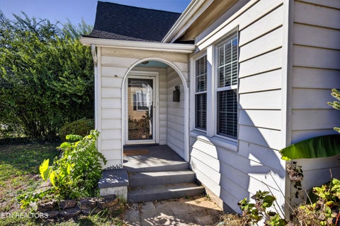 Tiny photo for 1133 Hiawassee Ave, Knoxville, TN 37917 (MLS # 1360059)