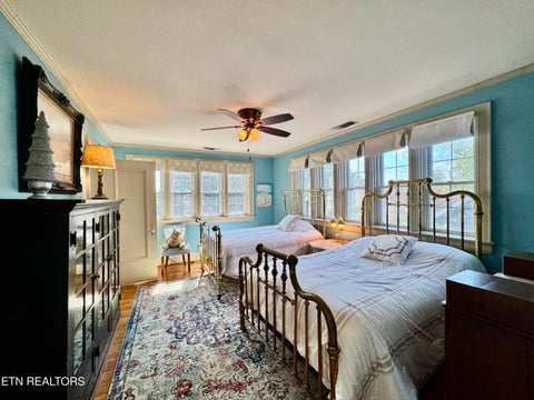 Tiny photo for 403 Church St, Sweetwater, TN 37874 (MLS # 1354890)