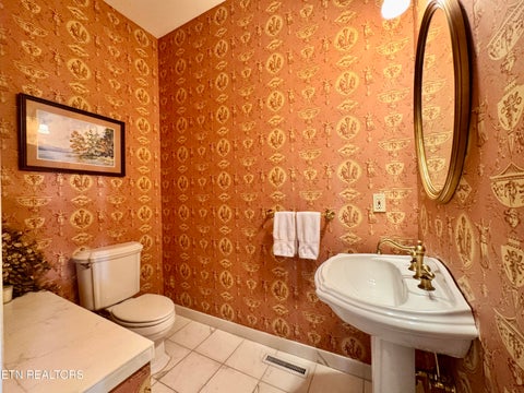 Tiny photo for 403 Church St, Sweetwater, TN 37874 (MLS # 1354890)