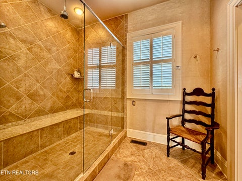 Tiny photo for 403 Church St, Sweetwater, TN 37874 (MLS # 1354890)