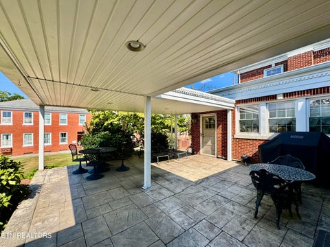Tiny photo for 403 Church St, Sweetwater, TN 37874 (MLS # 1354890)