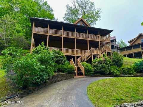 144 Poplar Creek Court Caryville TN 37714