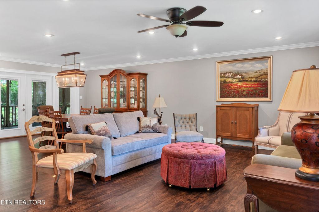 Photo of 1829 Maggie St, Maryville, TN 37803 (MLS # 1339471)