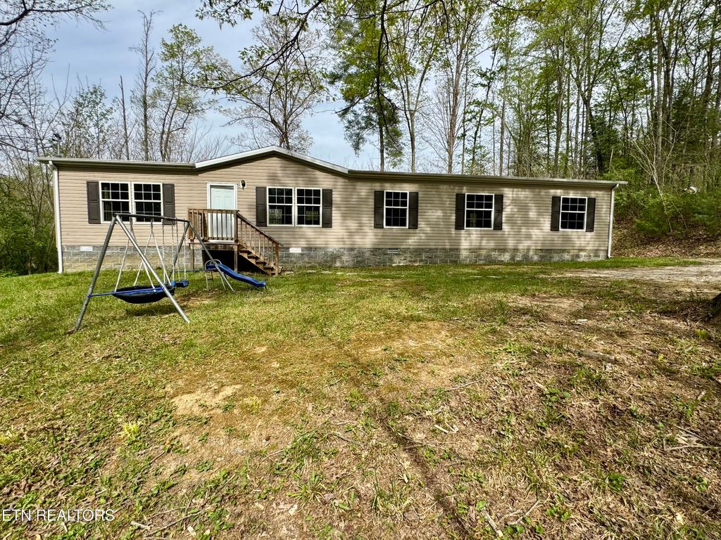 Photo of 150 Pickard Lane, Harriman, TN 37748 (MLS # 1298070)