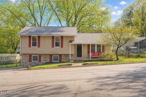 Photo of 5213 Fawnwood Rd, Knoxville, TN 37921 (MLS # 1332228)