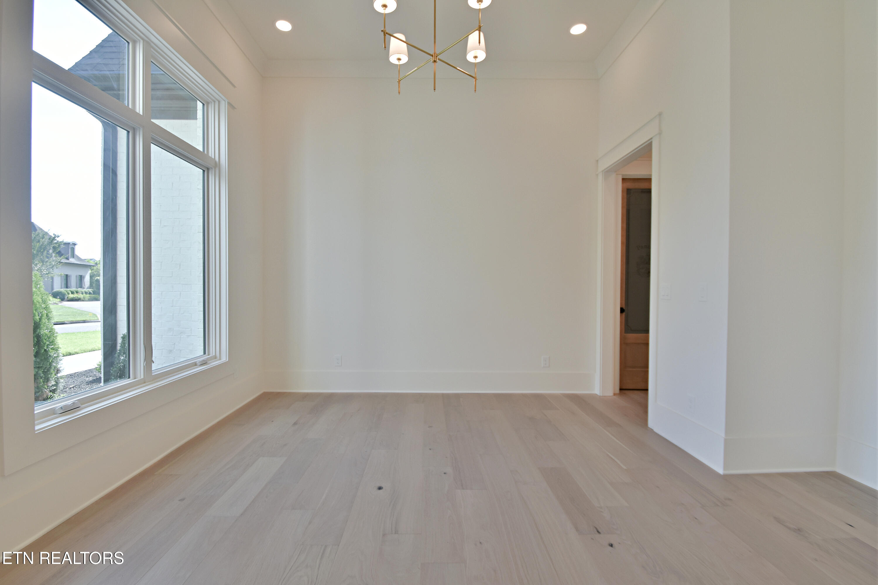 2410 Woodland Reserve Lane