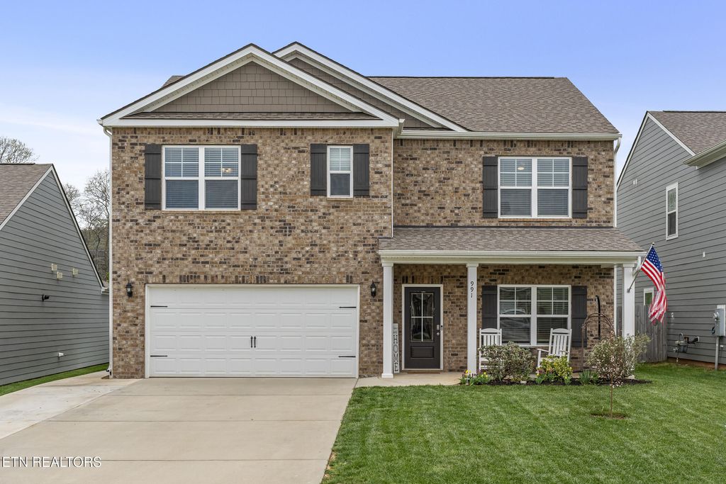 Photo of 991 Hampton Place Circle, Loudon, TN 37774 (MLS # 1333629)