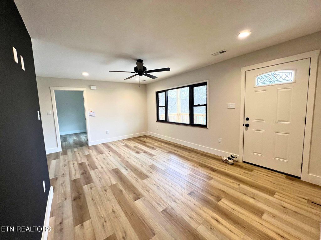 Photo of 9905 Coward Mill Rd, Knoxville, TN 37931 (MLS # 1323520)