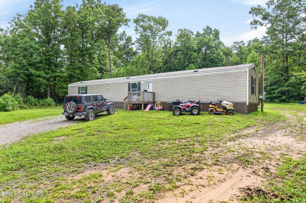 Photo of 460 Jim Garrett Rd, Monterey, TN 38574 (MLS # 1349204)