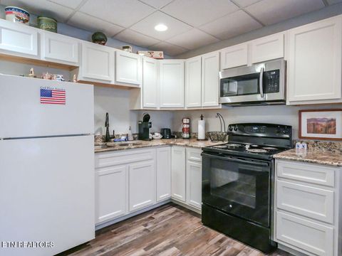 Tiny photo for 2419 Breckenridge St, Athens, TN 37303 (MLS # 1329553)