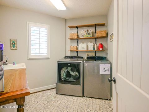 Tiny photo for 2419 Breckenridge St, Athens, TN 37303 (MLS # 1329553)