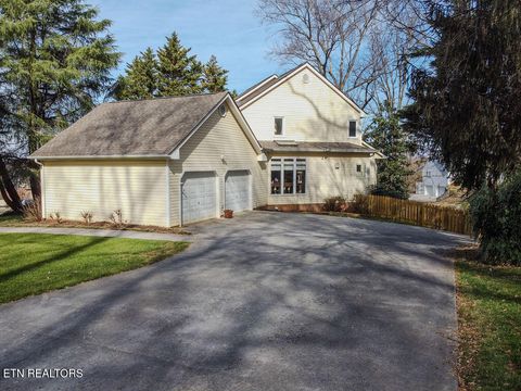 Tiny photo for 2419 Breckenridge St, Athens, TN 37303 (MLS # 1329553)