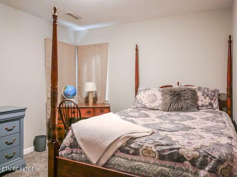 Tiny photo for 2419 Breckenridge St, Athens, TN 37303 (MLS # 1329553)