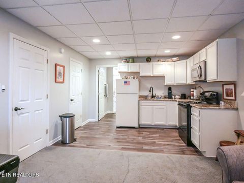 Tiny photo for 2419 Breckenridge St, Athens, TN 37303 (MLS # 1329553)