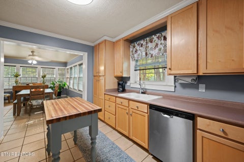 Tiny photo for 1103 Cedar Lane, Knoxville, TN 37912 (MLS # 1359554)