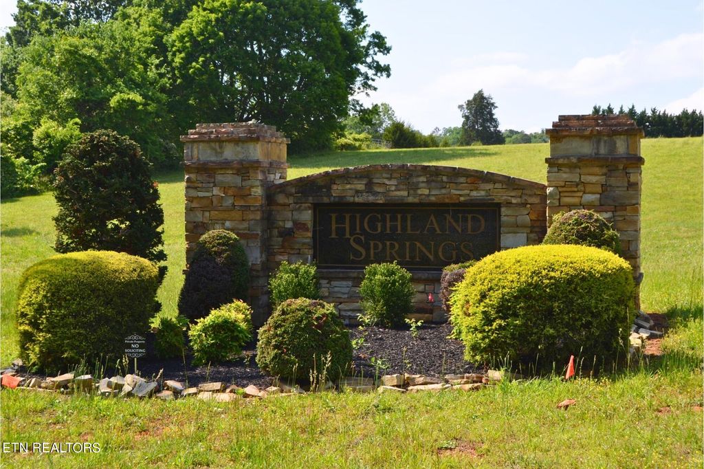 Photo of 642 Winding Creek Way, Walland, TN 37886 (MLS # 1252108)