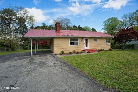 Photo of 3116 Shelbourne Rd, Knoxville, TN 37917 (MLS # 1335916)