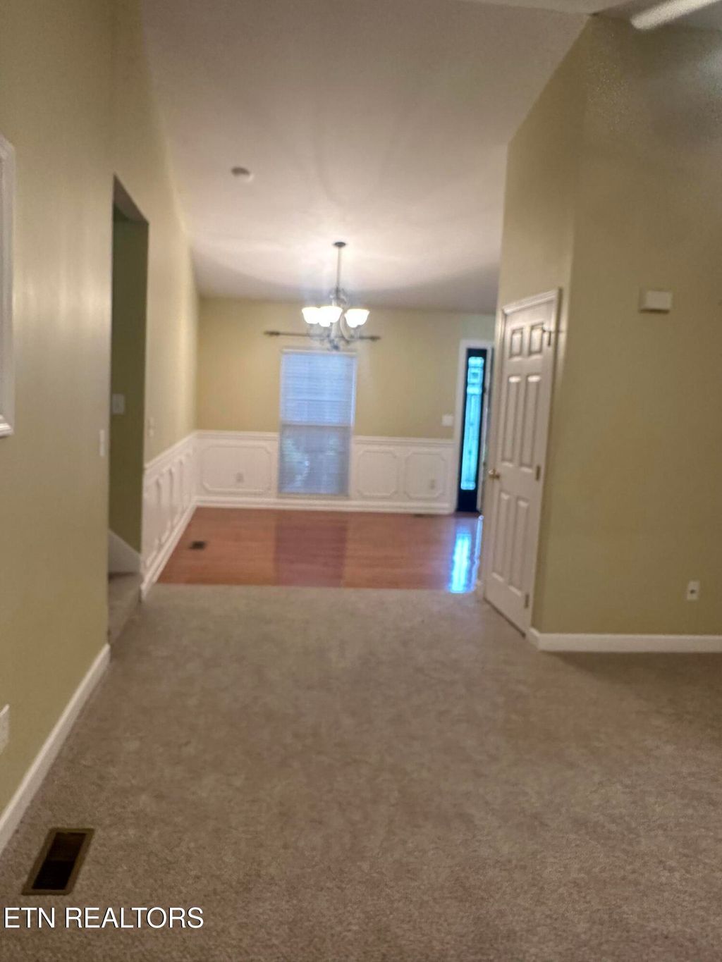 Photo of 1455 Queensbridge Drive, Knoxville, TN 37922 (MLS # 1318076)
