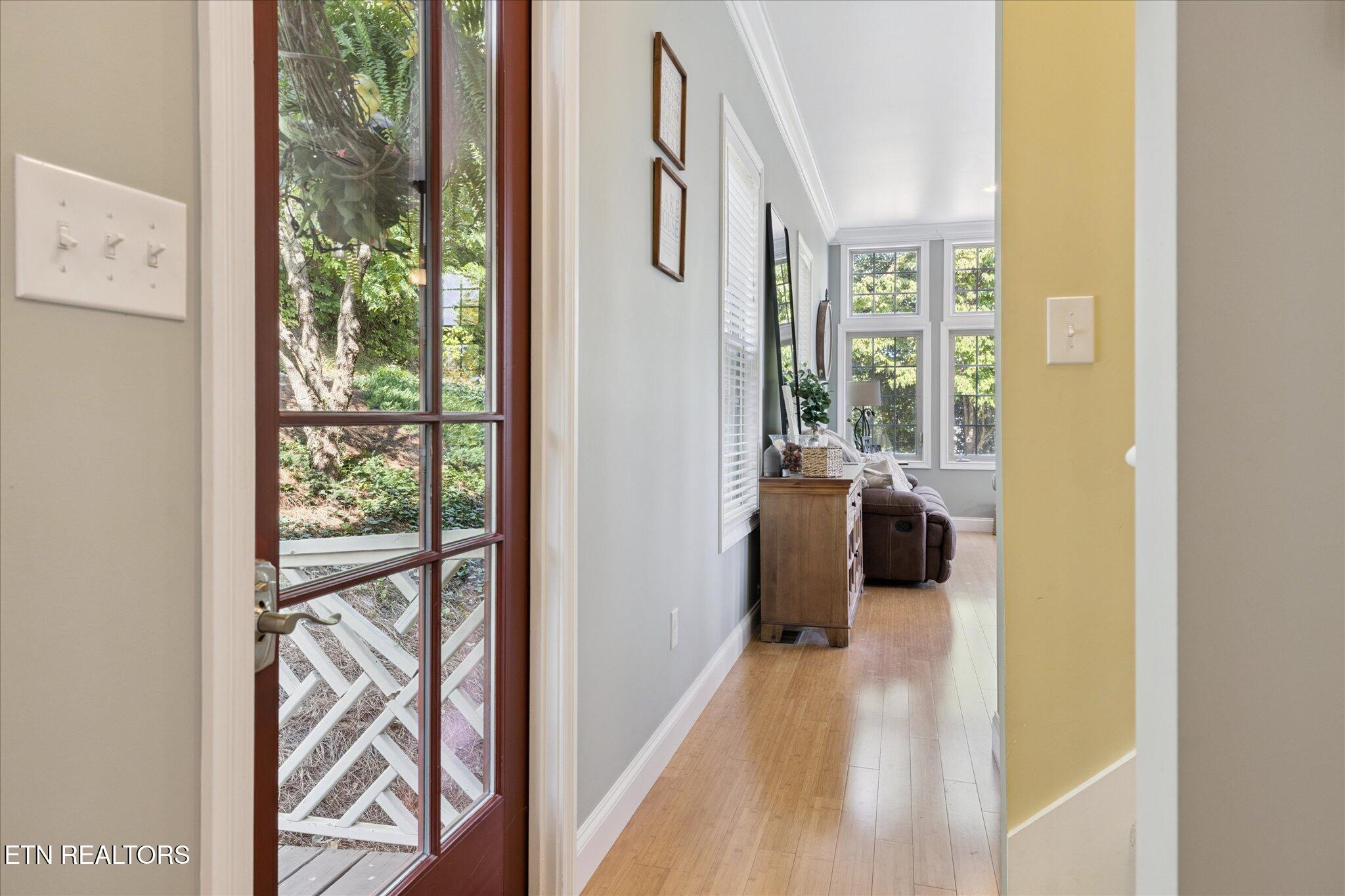 323 Eagles Cove Pkwy