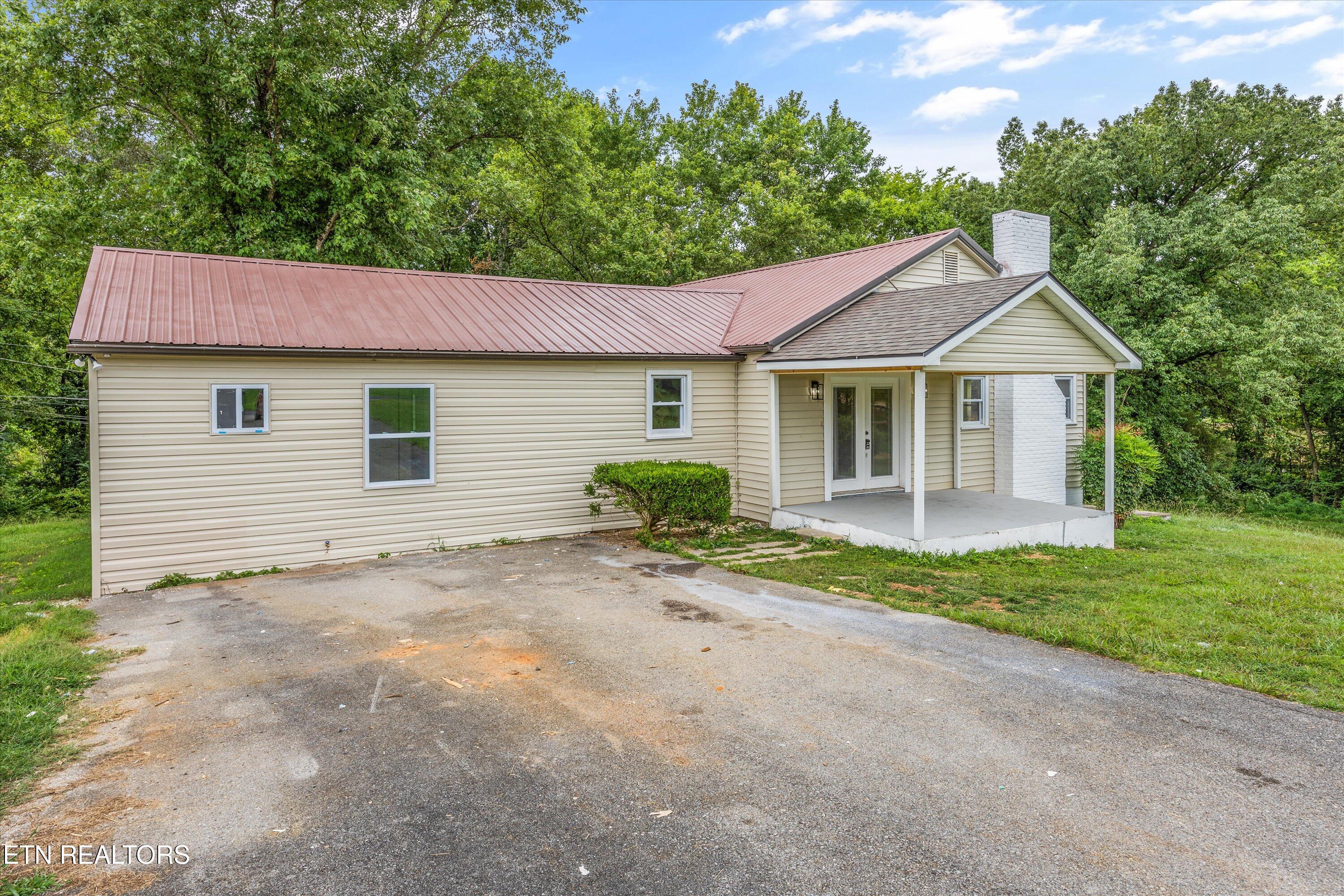 2506 Mine Rd