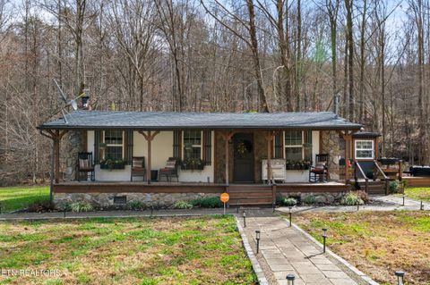 Photo of 1214 Little Elk Creek Rd, Pioneer, TN 37847 (MLS # 1323633)