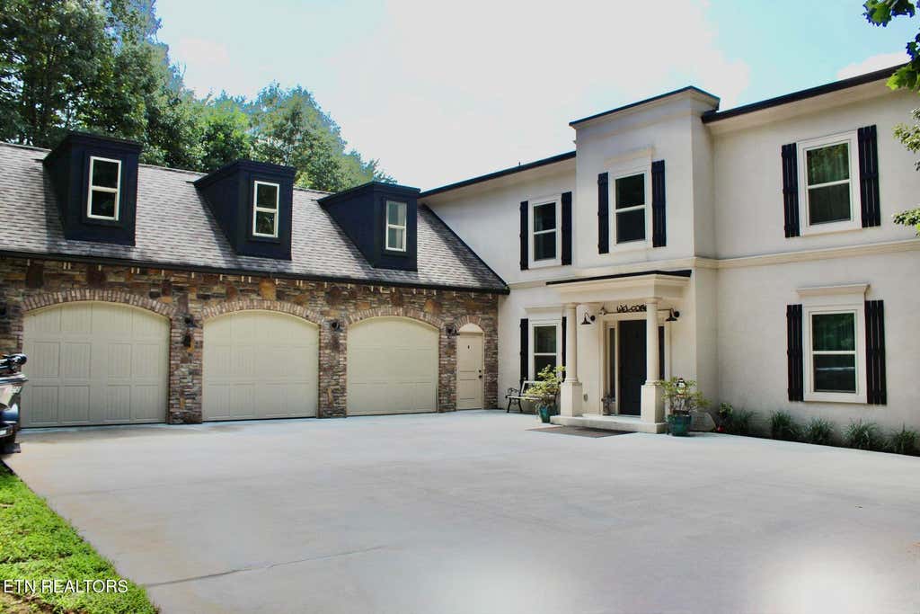 Photo of 405 Beard Valley Rd, Maynardville, TN 37807 (MLS # 1352012)