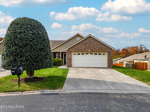 Photo of 1717 Appian Way, Knoxville, TN 37923 (MLS # 1322692)