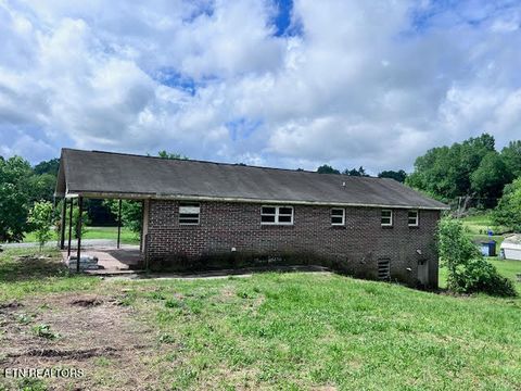 Tiny photo for 113 Smith Lane, Harriman, TN 37748 (MLS # 1340647)