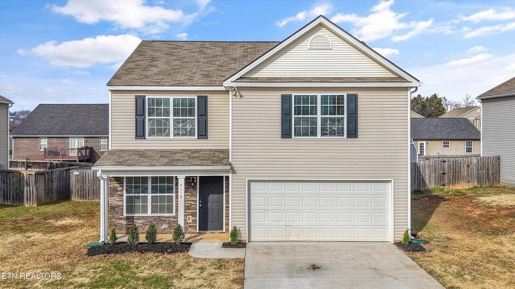 Photo of 7119 Forest Willow Lane, Corryton, TN 37721 (MLS # 1324505)