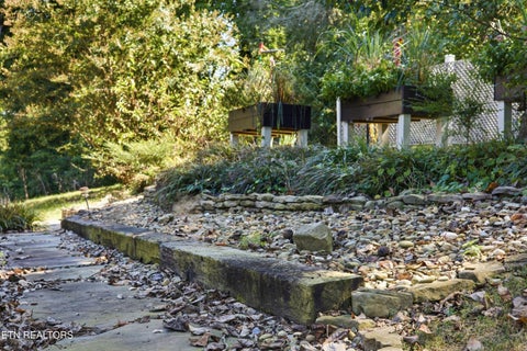 Tiny photo for 221 Brentwood Way, Kingston, TN 37763 (MLS # 1357795)