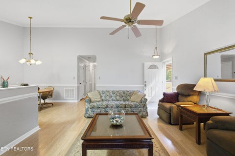 Tiny photo for 221 Brentwood Way, Kingston, TN 37763 (MLS # 1357795)
