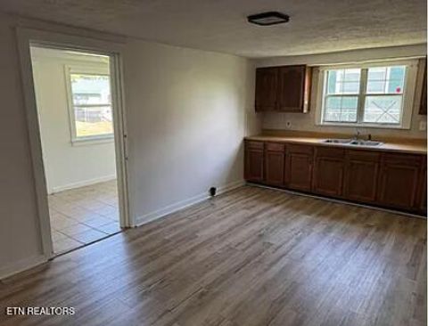 Tiny photo for 2437 Selma Ave, Knoxville, TN 37915 (MLS # 1318684)