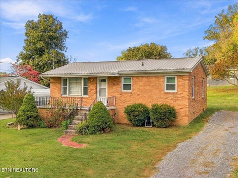 Tiny photo for 2030 Wilson Ave, Morristown, TN 37814 (MLS # 1360188)