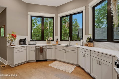 Tiny photo for 460 Norton X-Ing Xing, Maryville, TN 37803 (MLS # 1355736)