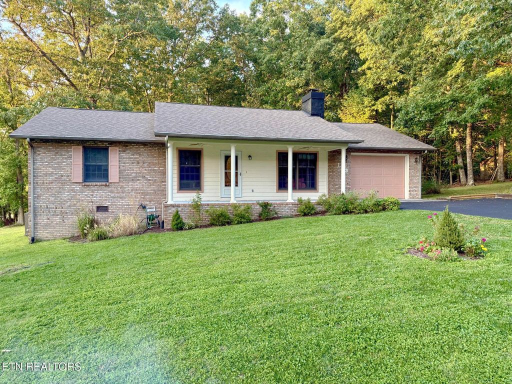 Photo of 103 Sheffield Drive, Crossville, TN 38558 (MLS # 1315405)