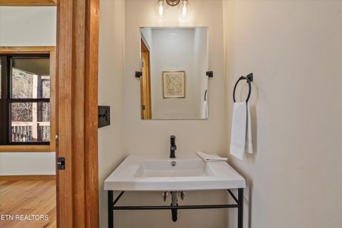 Tiny photo for 561 Edgewood Drive, Gatlinburg, TN 37738 (MLS # 1332965)