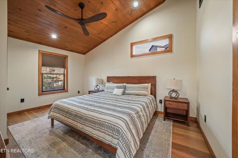 Tiny photo for 561 Edgewood Drive, Gatlinburg, TN 37738 (MLS # 1332965)