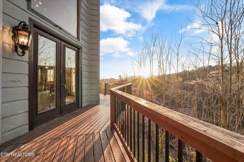Tiny photo for 561 Edgewood Drive, Gatlinburg, TN 37738 (MLS # 1332965)