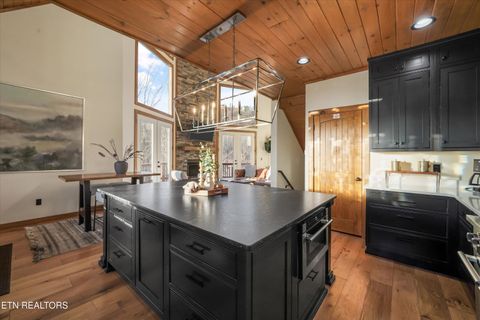 Tiny photo for 561 Edgewood Drive, Gatlinburg, TN 37738 (MLS # 1332965)