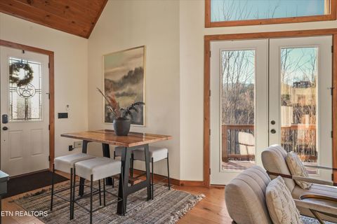 Tiny photo for 561 Edgewood Drive, Gatlinburg, TN 37738 (MLS # 1332965)