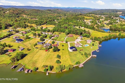 Tiny photo for 8 Easter Drive, Rockwood, TN 37854 (MLS # 1357394)