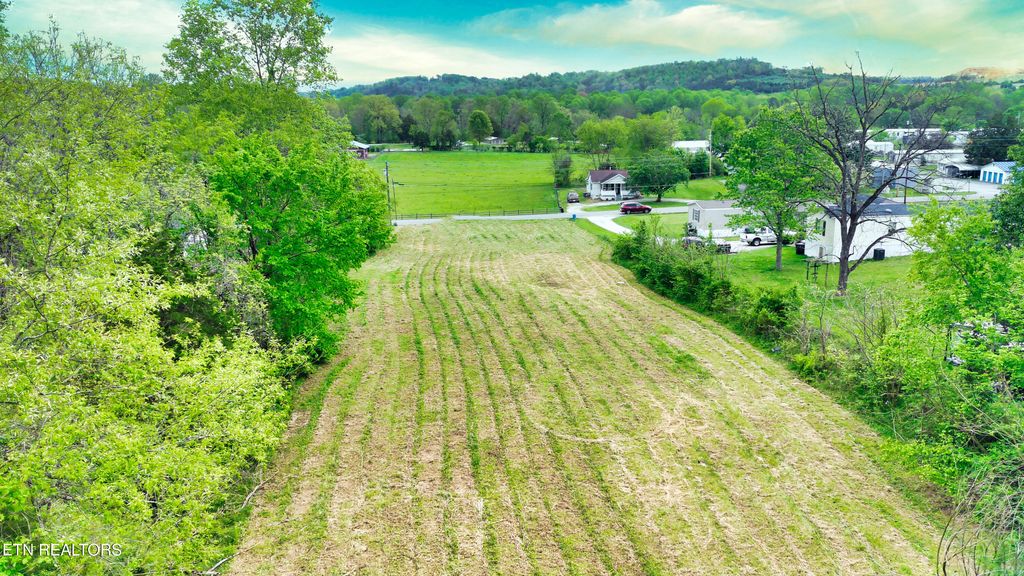 Photo of 471 Park Rd, Caryville, TN 37714 (MLS # 1336896)