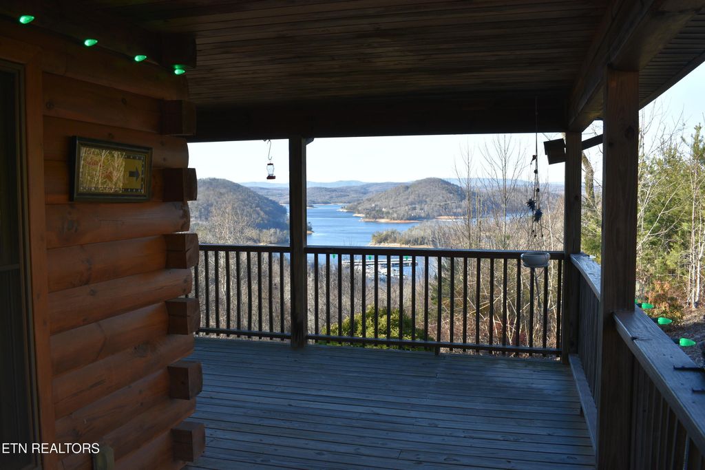 Photo of 320 Sara Lane, Maynardville, TN 37807 (MLS # 1327108)