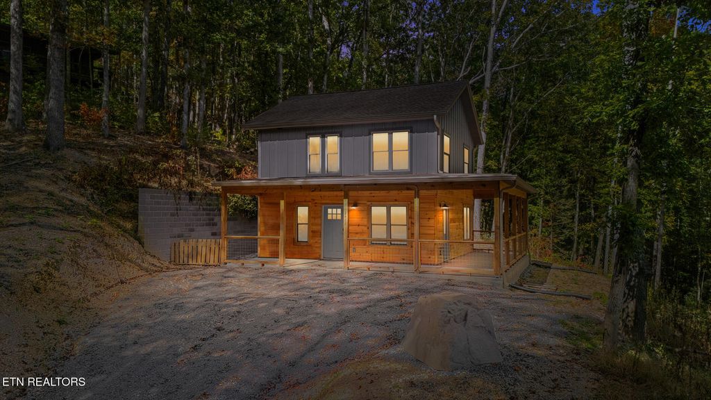 Photo of 2468 Whipoorwill Hl Way, Sevierville, TN 37862 (MLS # 1319141)