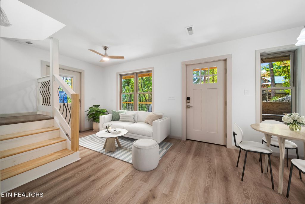 Photo of 2468 Whipoorwill Hl Way, Sevierville, TN 37862 (MLS # 1319141)